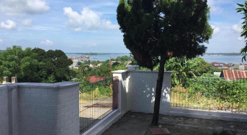 Satria Wisata Hotel Parepare Eksteriør bilde