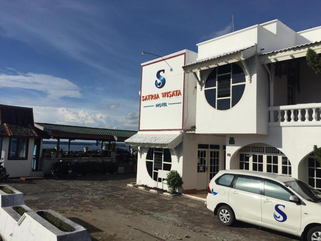 Satria Wisata Hotel Parepare Eksteriør bilde