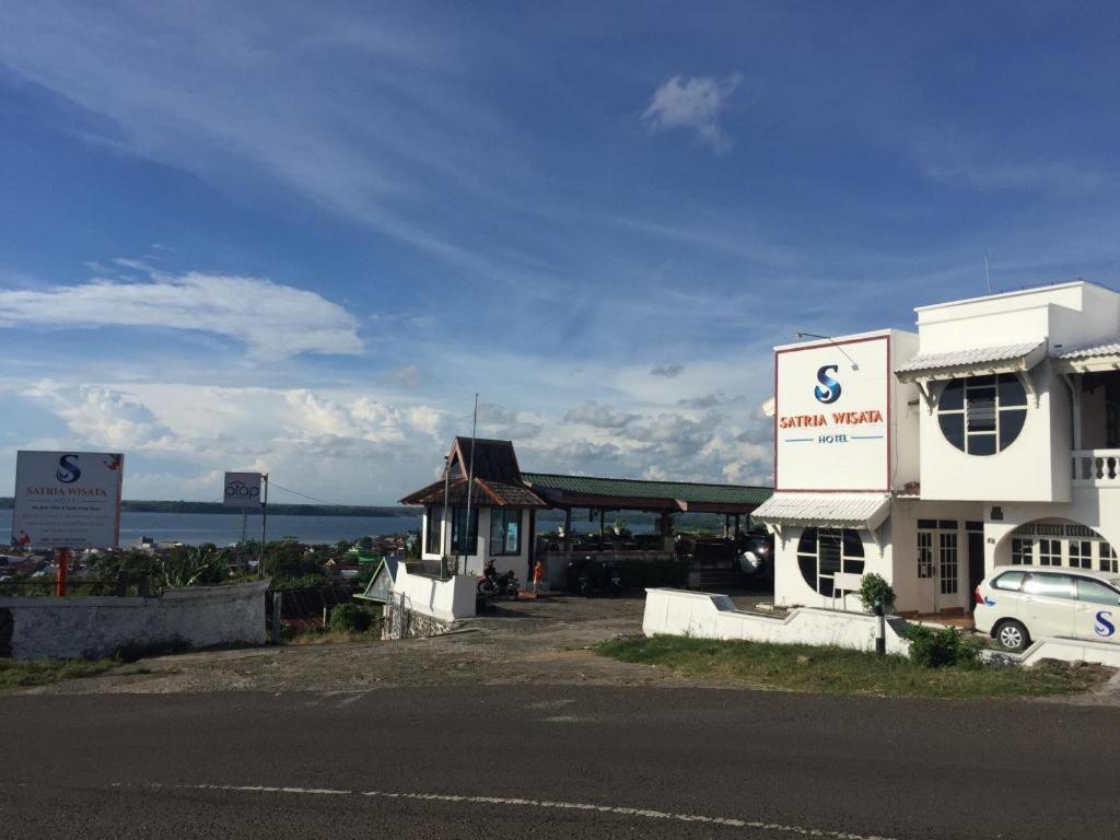 Satria Wisata Hotel Parepare Eksteriør bilde