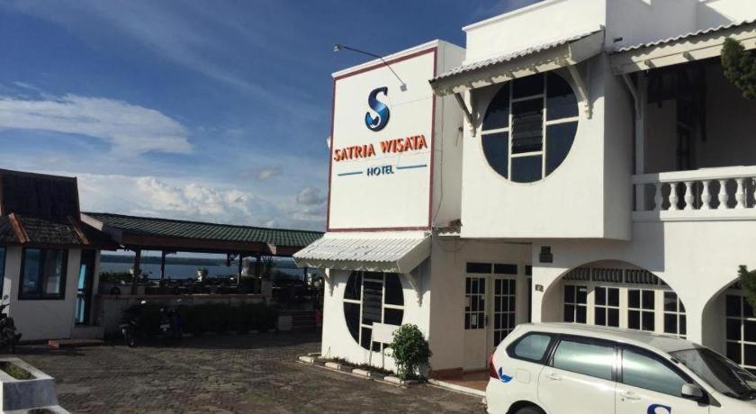 Satria Wisata Hotel Parepare Eksteriør bilde