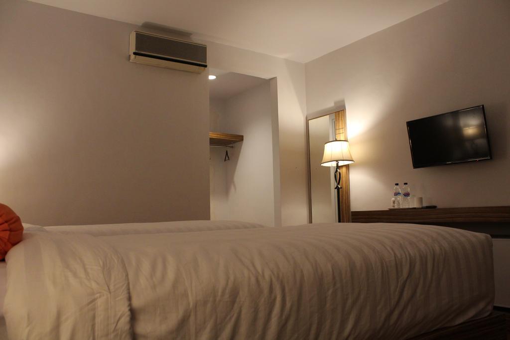 Satria Wisata Hotel Parepare Eksteriør bilde