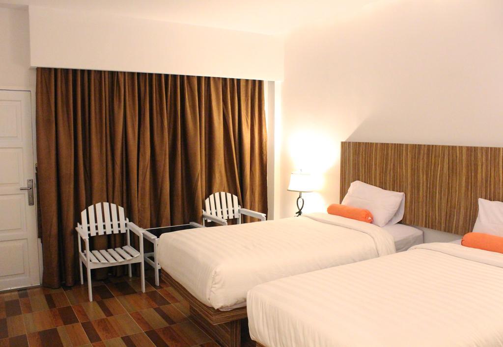 Satria Wisata Hotel Parepare Eksteriør bilde